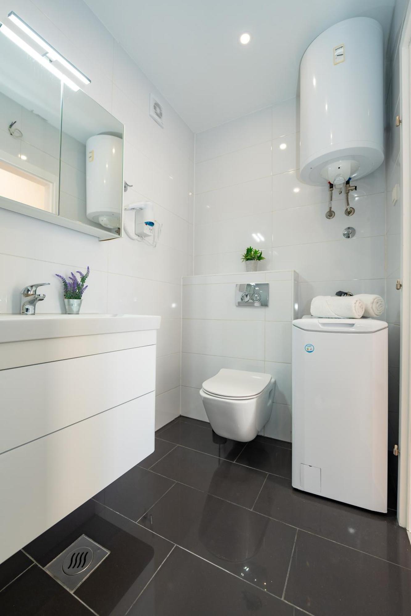 Apartment Funtastic With Private Pool Novalja Ngoại thất bức ảnh